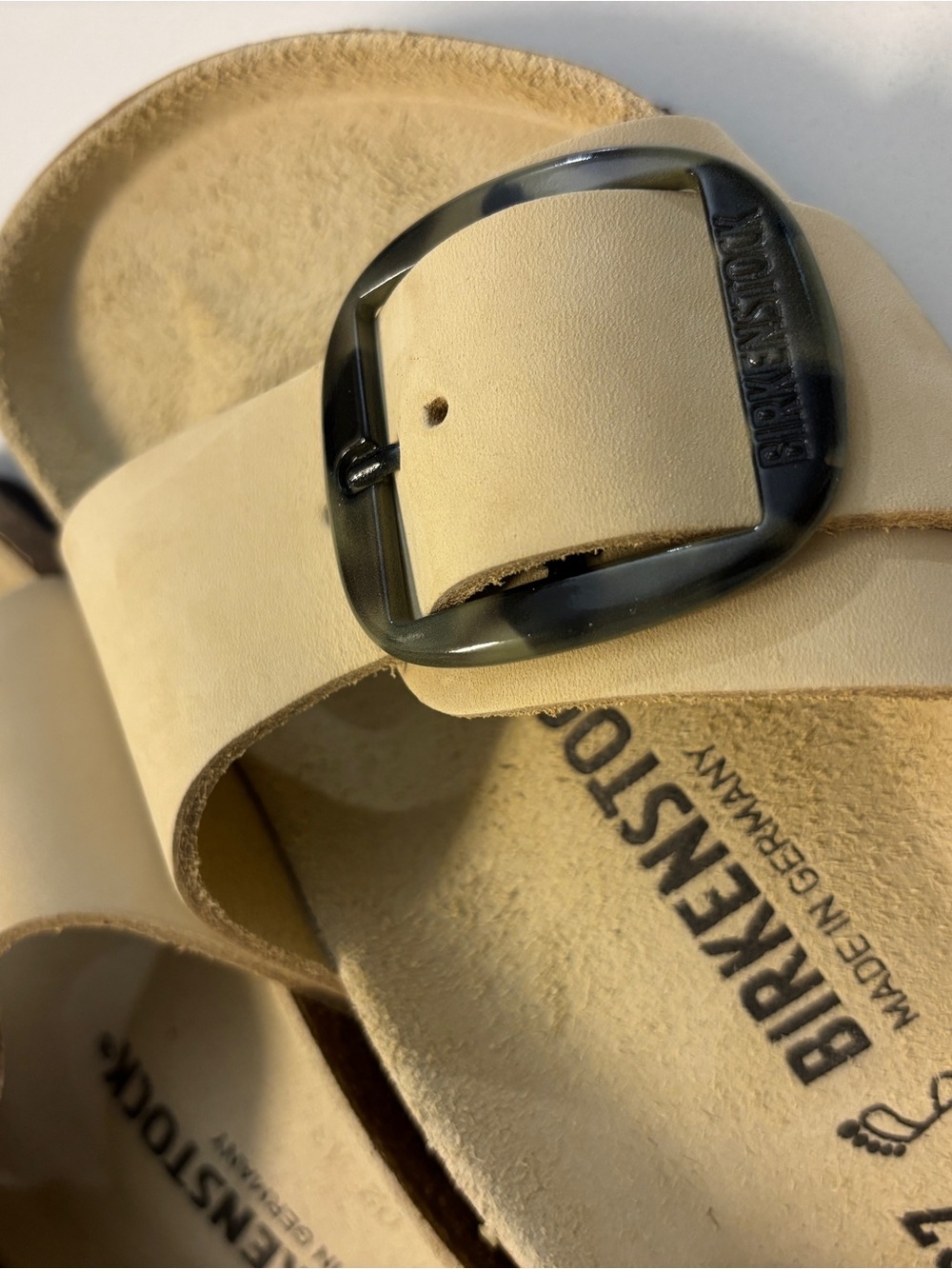 Birkenstock Almond Madrid Big Buckle Nubuck 37 NIB - Picture 4 of 5